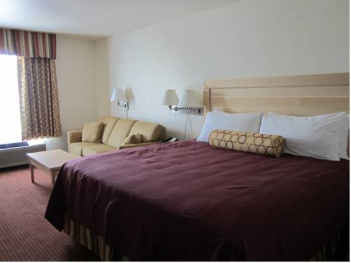 Imagen de la habitación del Hotel Super 8 By Wyndham Dawson Creek. Foto 10