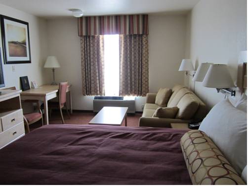 Imagen de la habitación del Hotel Super 8 By Wyndham Dawson Creek. Foto 14