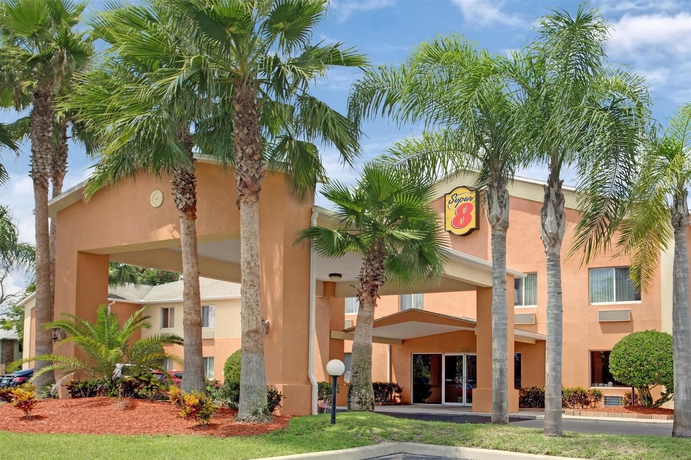 Imagen general del Hotel Super 8 By Wyndham Daytona Beach. Foto 1