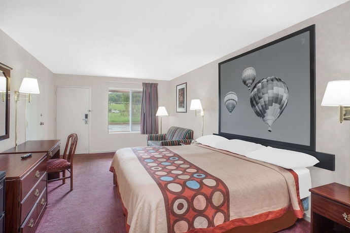 Imagen de la habitación del Hotel Super 8 By Wyndham Decatur Priceville. Foto 5