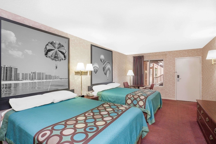 Imagen de la habitación del Hotel Super 8 By Wyndham Decatur Priceville. Foto 8
