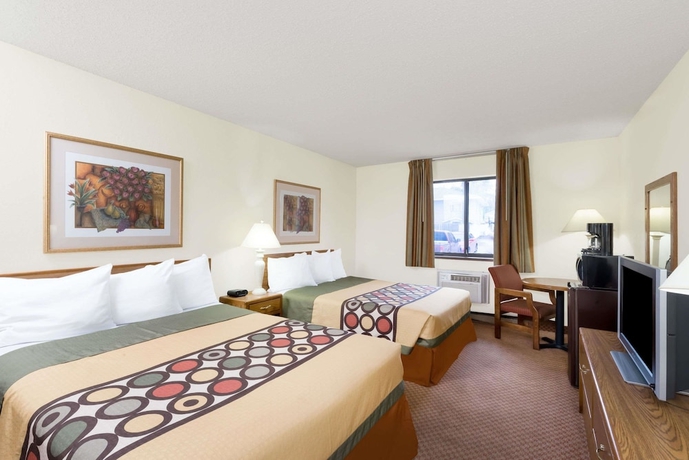 Imagen de la habitación del Hotel Super 8 By Wyndham Dodge City. Foto 13