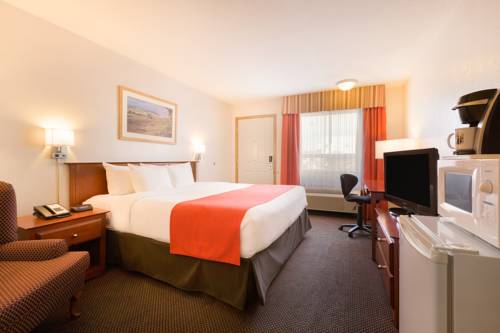 Imagen de la habitación del Hotel Super 8 By Wyndham Drayton Valley. Foto 1