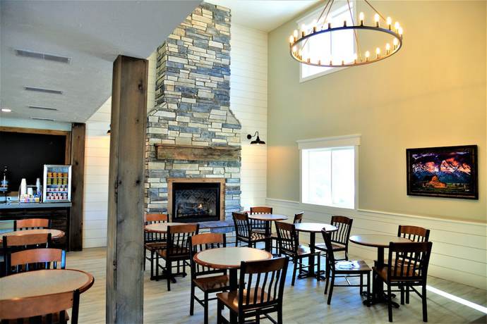 Imagen de los interiores del Hotel Super 8 By Wyndham Driggs. Foto 18