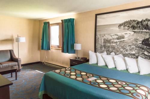 Imagen de la habitación del Hotel Super 8 By Wyndham Duluth. Foto 11