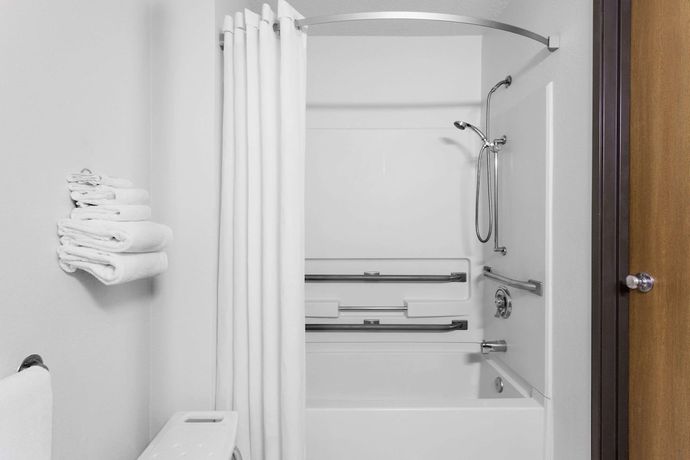 Imagen de la habitación del Hotel Super 8 By Wyndham Dumfries/quantico. Foto 12