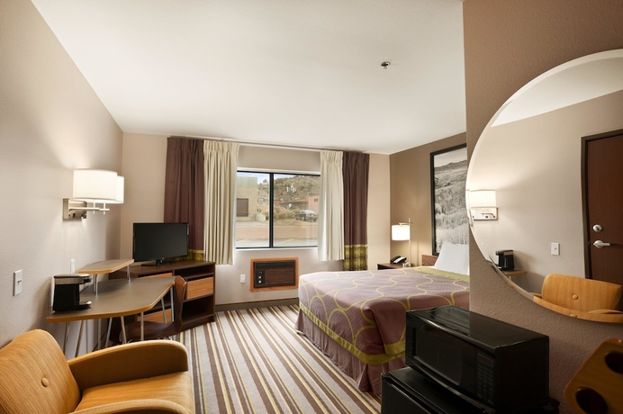 Imagen de la habitación del Hotel Super 8 By Wyndham Durango. Foto 12