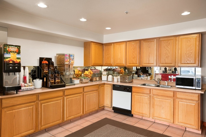 Imagen del bar/restaurante del Hotel Super 8 By Wyndham Durango. Foto 5