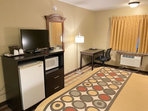 Imagen de la habitación del Hotel Super 8 By Wyndham Eau Claire Wi. Foto 5