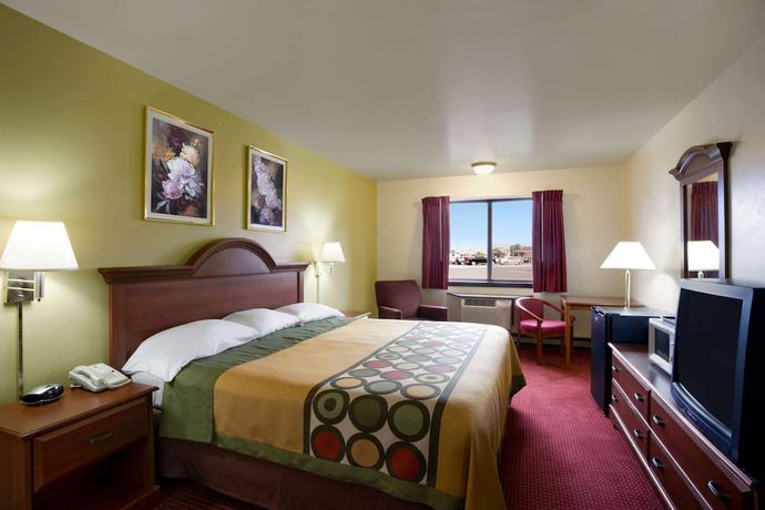 Imagen de la habitación del Hotel Super 8 By Wyndham Eau Claire Wi. Foto 7
