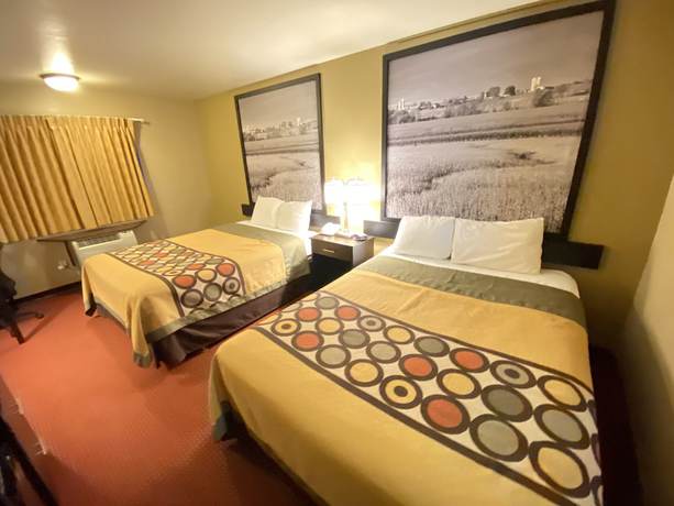 Imagen de la habitación del Hotel Super 8 By Wyndham Eau Claire Wi. Foto 9