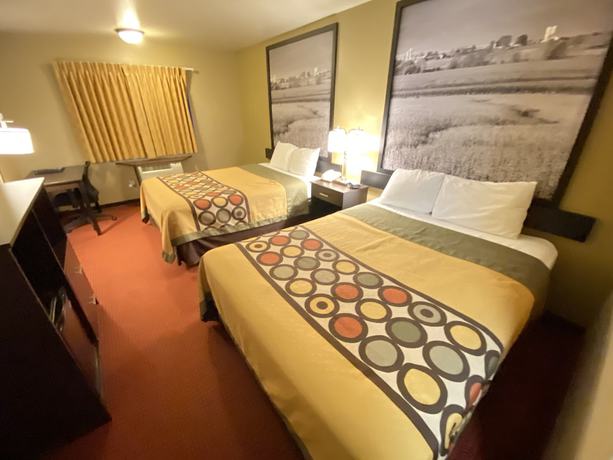 Imagen de la habitación del Hotel Super 8 By Wyndham Eau Claire Wi. Foto 10