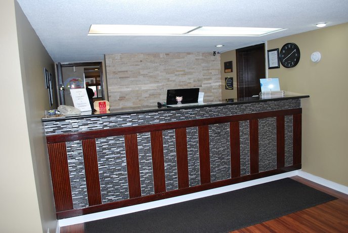 Imagen de los interiores del Hotel Super 8 By Wyndham Eau Claire Wi. Foto 18