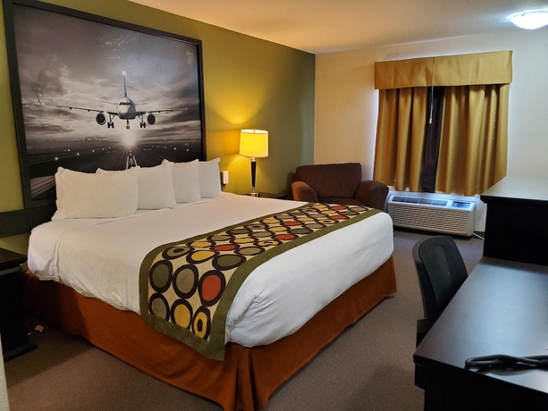 Imagen de la habitación del Hotel Super 8 By Wyndham Edmonton International Airport. Foto 10