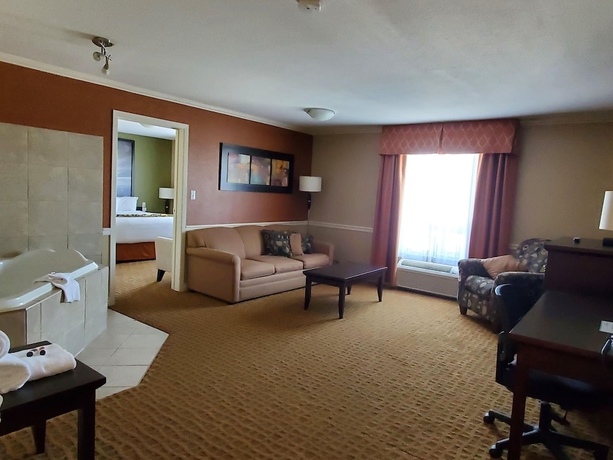 Imagen de la habitación del Hotel Super 8 By Wyndham Edmonton International Airport. Foto 14