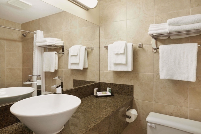 Imagen de la habitación del Hotel Super 8 By Wyndham Edmonton International Airport. Foto 16