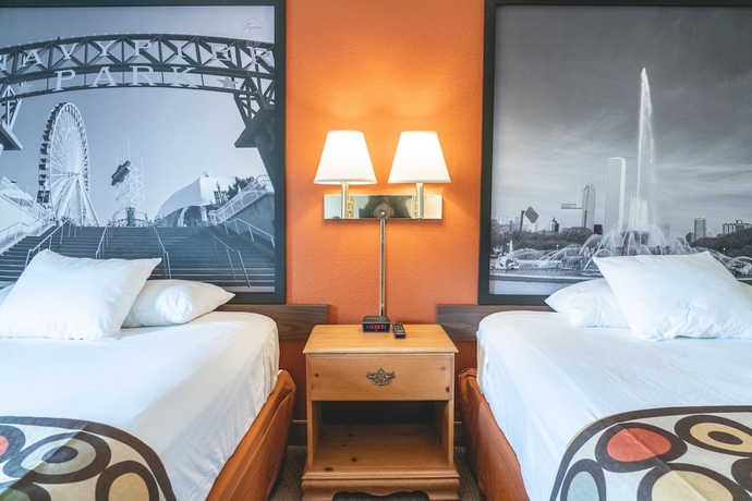 Imagen de la habitación del Hotel Super 8 By Wyndham Elgin. Foto 12