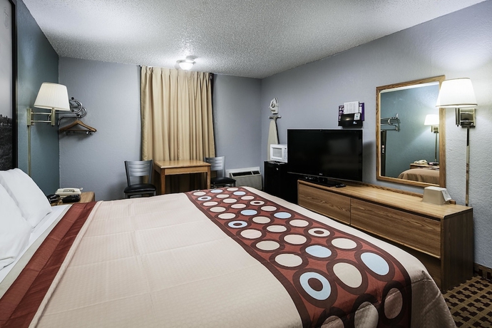 Imagen de la habitación del Hotel Super 8 By Wyndham Elk City. Foto 3