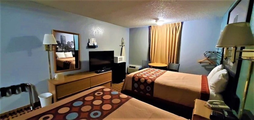 Imagen de la habitación del Hotel Super 8 By Wyndham Elk City. Foto 9