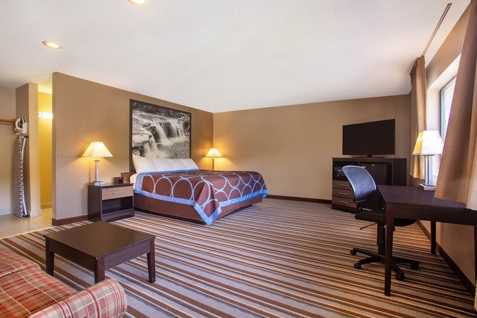 Imagen de la habitación del Hotel Super 8 By Wyndham Elkins. Foto 14
