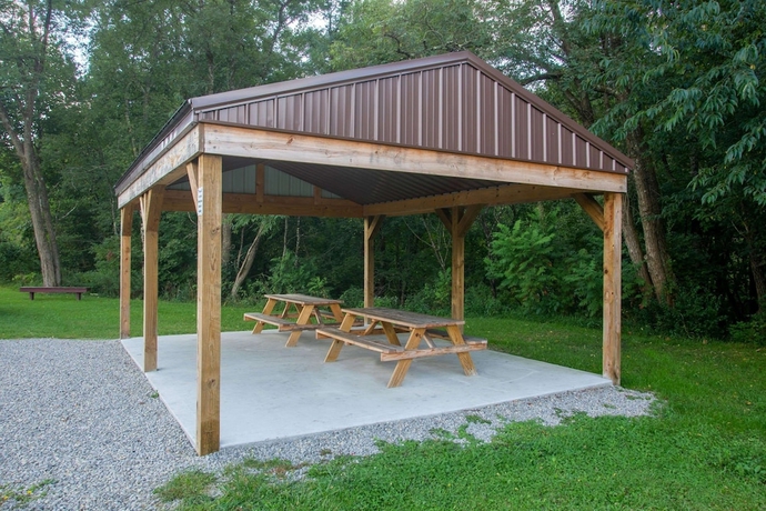 Imagen de los exteriores del Hotel Super 8 By Wyndham Elkins. Foto 15