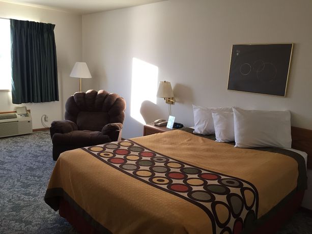 Imagen de la habitación del Hotel Super 8 By Wyndham Escanaba. Foto 12
