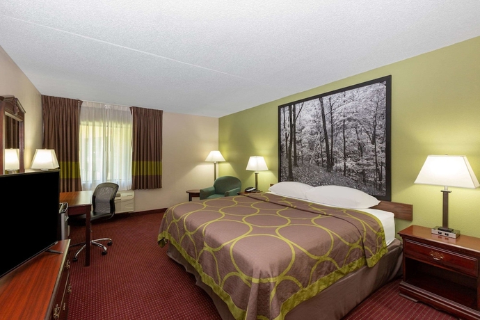 Imagen de la habitación del Hotel Super 8 By Wyndham Eureka Springs. Foto 3