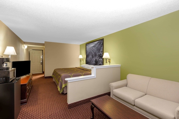 Imagen de la habitación del Hotel Super 8 By Wyndham Eureka Springs. Foto 13