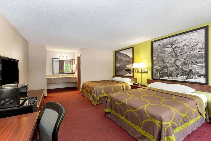 Imagen de la habitación del Hotel Super 8 By Wyndham Eureka Springs. Foto 14