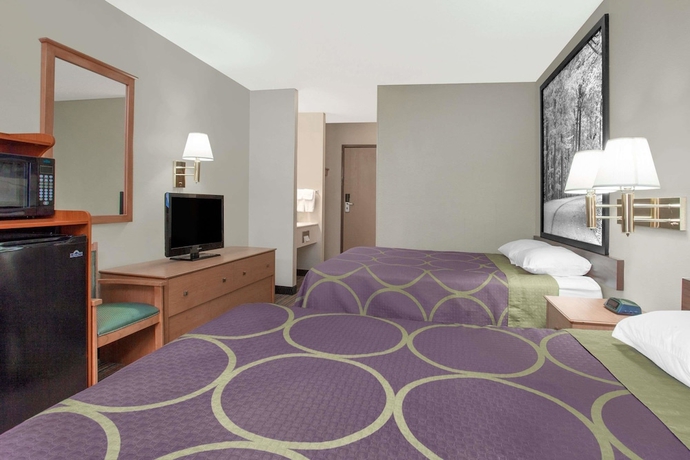 Imagen de la habitación del Hotel Super 8 By Wyndham Evansville East. Foto 11