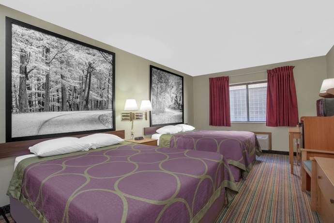 Imagen de la habitación del Hotel Super 8 By Wyndham Evansville East. Foto 12