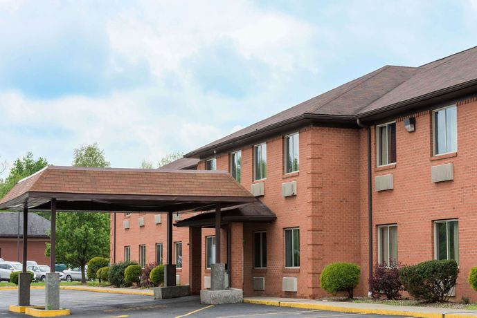 Imagen general del Hotel Super 8 By Wyndham Fairmont, Bentons Ferry. Foto 1