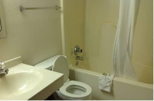 Imagen de la habitación del Hotel Super 8 By Wyndham Fayetteville, Fayetteville. Foto 7