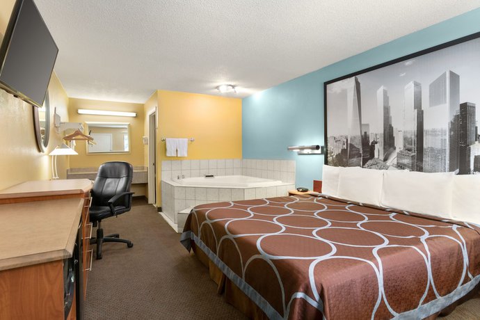 Imagen de la habitación del Hotel Super 8 By Wyndham Findlay. Foto 14