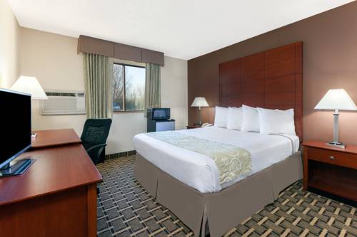 Imagen de la habitación del Hotel Super 8 By Wyndham Flint Township Miller Rd/bishop. Foto 2