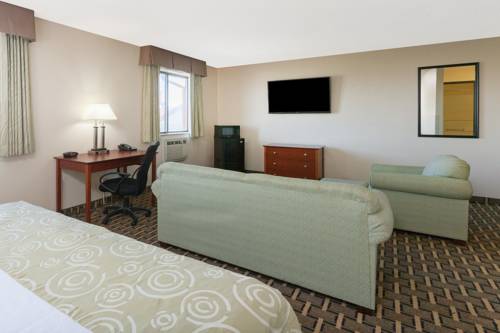Imagen de la habitación del Hotel Super 8 By Wyndham Flint Township Miller Rd/bishop. Foto 7