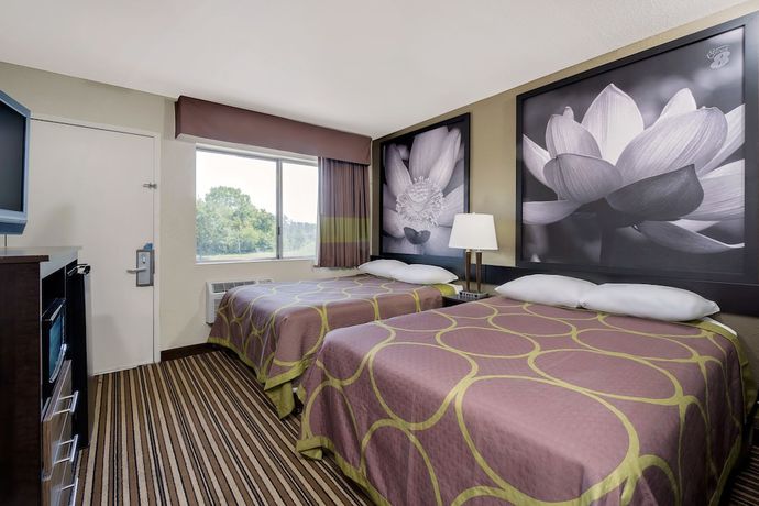 Imagen de la habitación del Hotel Super 8 By Wyndham Florence, Florence. Foto 9