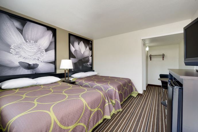 Imagen de la habitación del Hotel Super 8 By Wyndham Florence, Florence. Foto 12