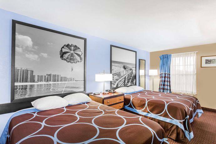 Imagen de la habitación del Hotel Super 8 By Wyndham Foley. Foto 6