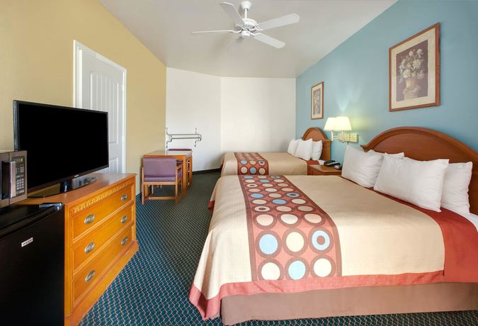 Imagen de la habitación del Hotel Super 8 By Wyndham Forney/east Dallas. Foto 13