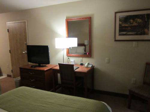Imagen de la habitación del Hotel Super 8 By Wyndham Fort St. John Bc. Foto 14