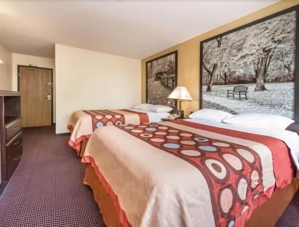 Imagen de la habitación del Hotel Super 8 By Wyndham Franklin/middletown Area. Foto 10