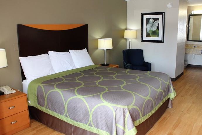 Imagen de la habitación del Hotel Super 8 By Wyndham Fredericksburg, Fredericksburg. Foto 4