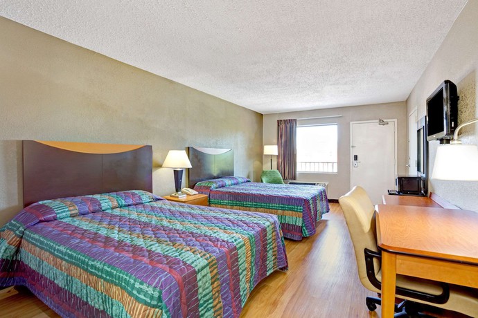 Imagen de la habitación del Hotel Super 8 By Wyndham Fredericksburg, Fredericksburg. Foto 6