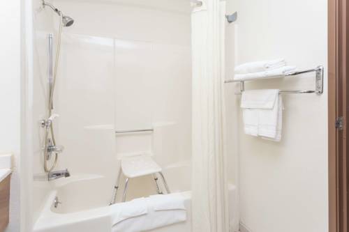 Imagen de la habitación del Hotel Super 8 By Wyndham Ft. Morgan. Foto 3