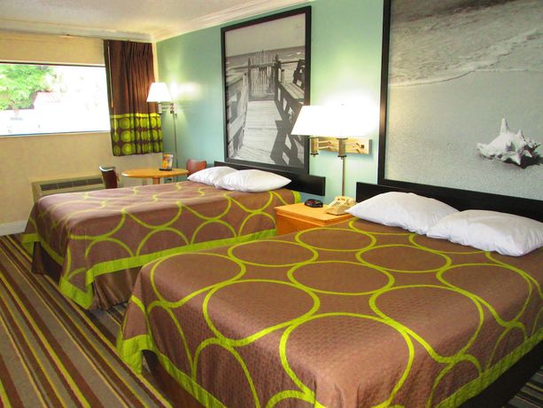 Imagen de la habitación del Hotel Super 8 By Wyndham Ft Walton Beach. Foto 7