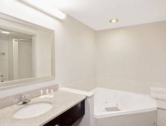 Imagen de la habitación del Hotel Super 8 By Wyndham Gainesville. Foto 15