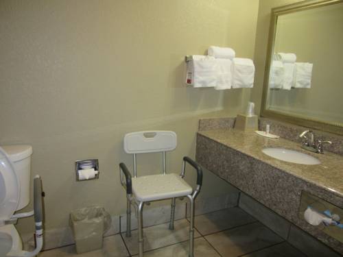 Imagen de la habitación del Hotel Super 8 By Wyndham Gainesville Tx. Foto 10