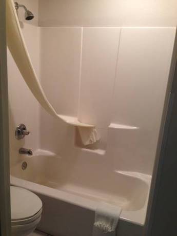 Imagen de la habitación del Hotel Super 8 By Wyndham Gas City Marion Area. Foto 5