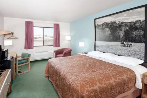 Imagen de la habitación del Hotel Super 8 By Wyndham Gas City Marion Area. Foto 6